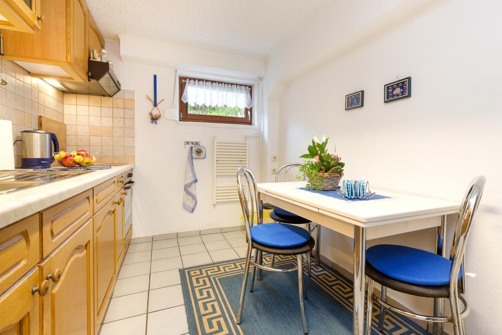 Ruegenurlaub 1 Apartment Bergen Auf Rugen Room photo